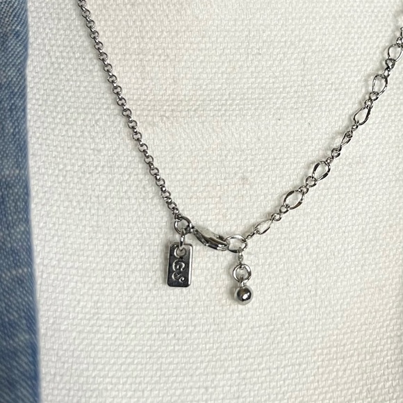 Ginger Snaps Silver & Pink Rose Quartz Gemstone 16” Pendant Necklace Like New - Picture 3 of 8